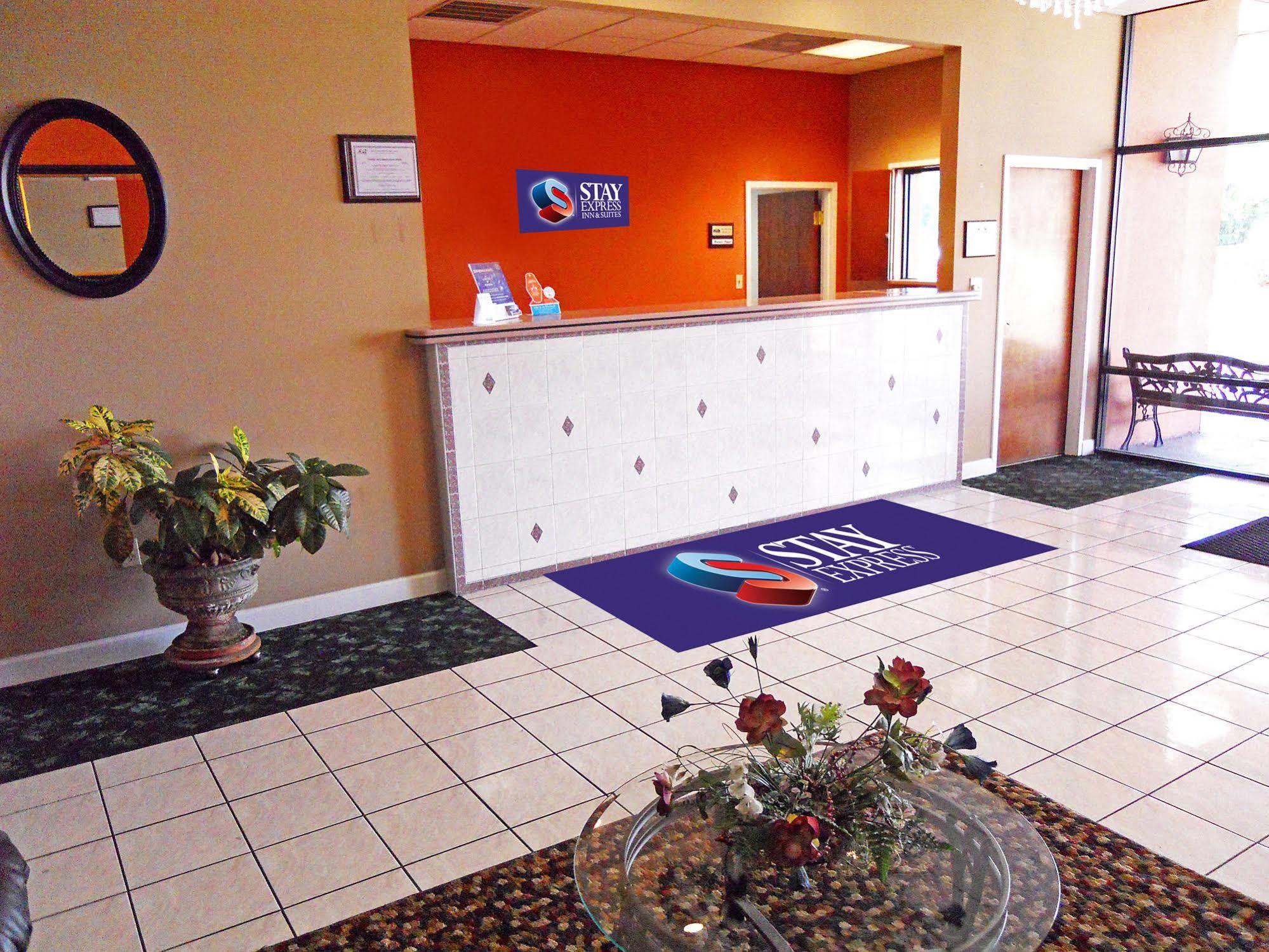 Econo Lodge Brunswick I-95 Exterior photo